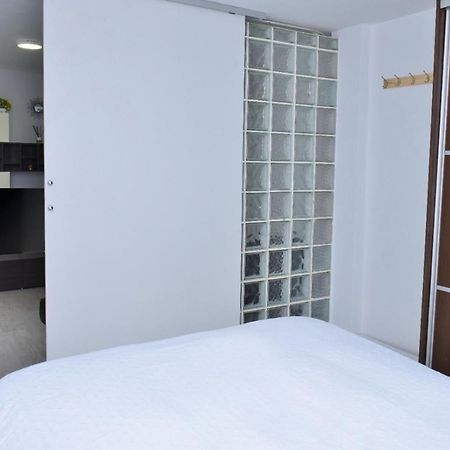 마드리드 Departamentos C&G 아파트 외부 사진